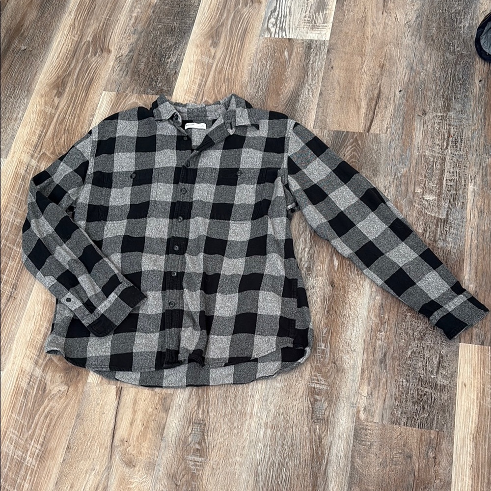 Sonoma Black and Gray Plaid Men's Shirt